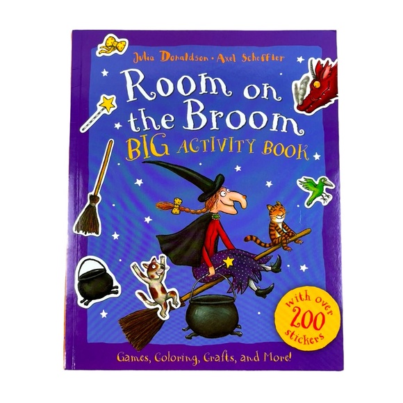 Room On The Broom Big Activity Book With 200 Stickers New - Picture 1 of 16